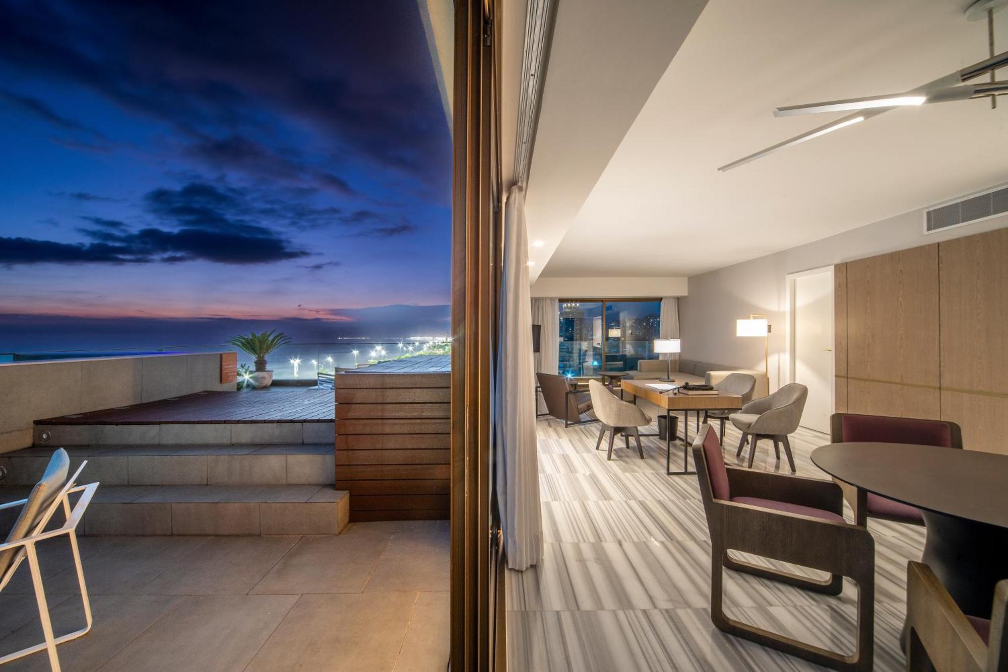 Lifestyle Laghetto Collection Hotell Rio de Janeiro Exteriör bild Suite at the Hilton Athens