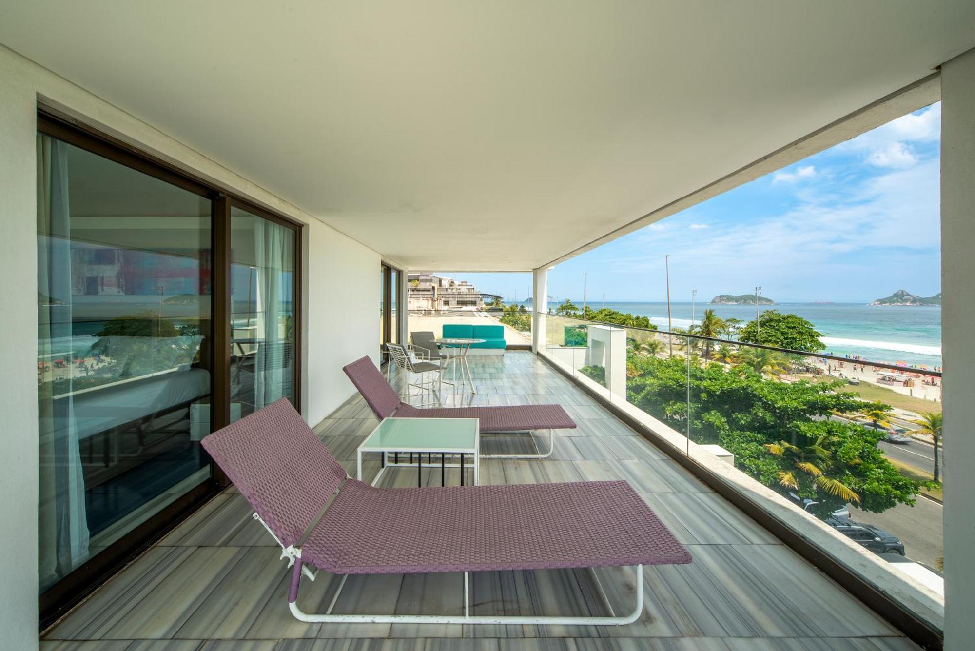 Lifestyle Laghetto Collection Hotell Rio de Janeiro Exteriör bild A balcony
