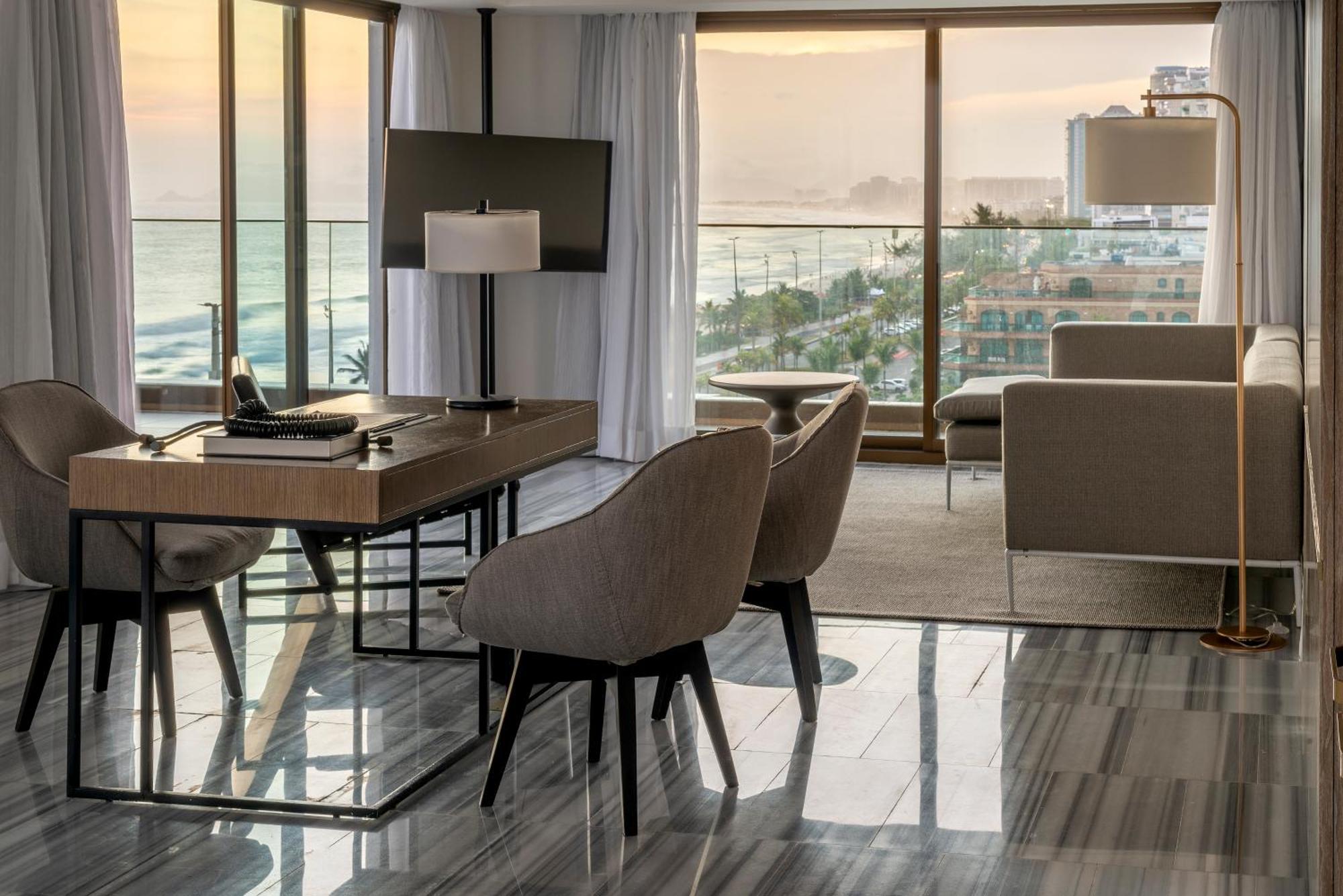 Lifestyle Laghetto Collection Hotell Rio de Janeiro Exteriör bild A living room at the Ritz-Carlton, DIFC